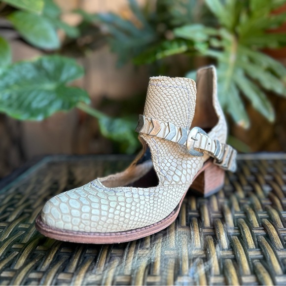 freebird open toe booties